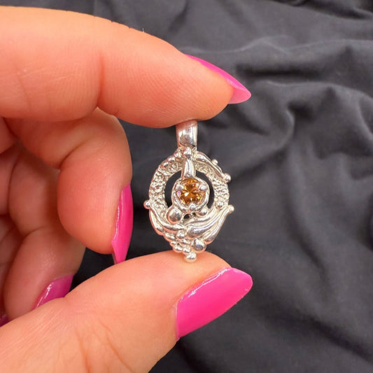 Whiskey Zircon Circle Of Life Necklace (Sterling Silver)