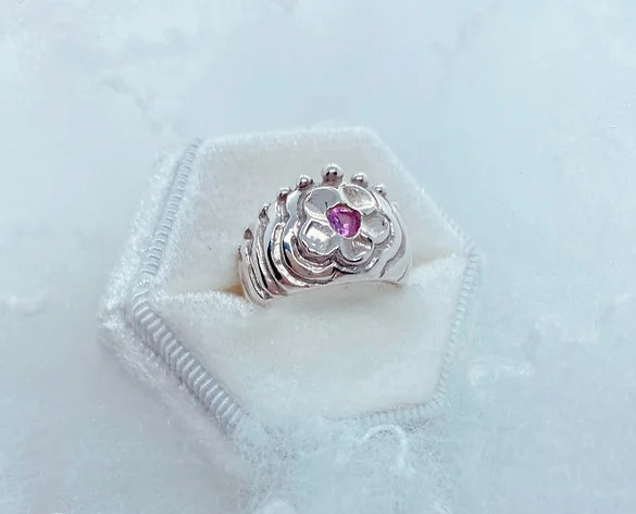 Queen Katerina Cherry Pie Size K (US 5.25) Madame Mak Jewellery